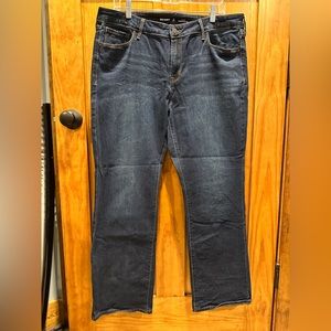 Old Navy Mid-Rise Kicker Boot-Cut Jeans 16 Short